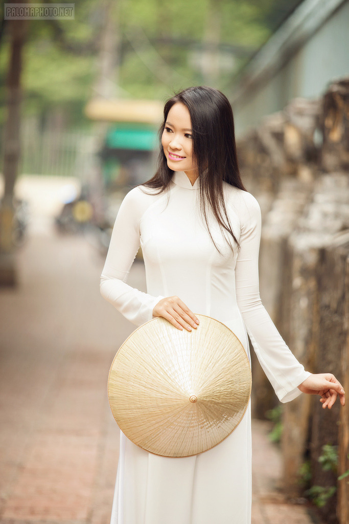 在学校把她摸到爽h文